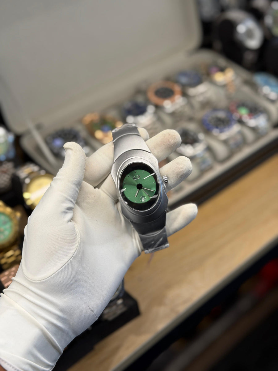 Men's Futuristic Green Dial Quartz Watch