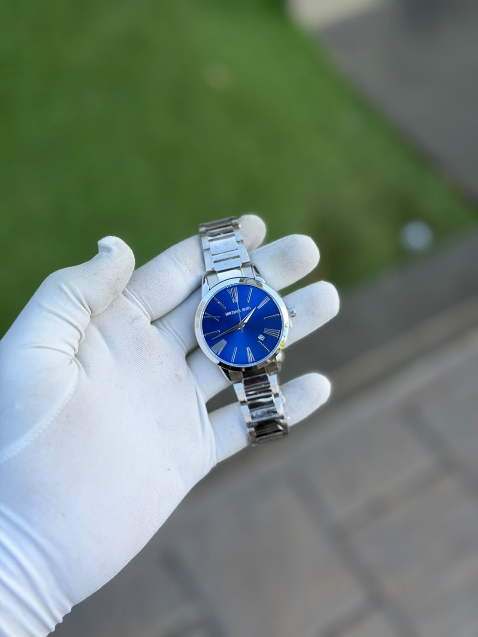 Unisex Analog Watch with Quartz Movement – Casual Wrist Watch